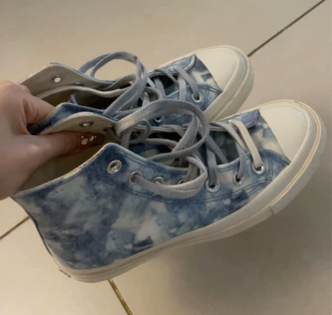 正品匡威高帮帆布鞋 36.5码 穿过一次，...