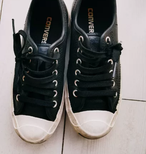 当年火遍大街的匡威converse真皮微笑...