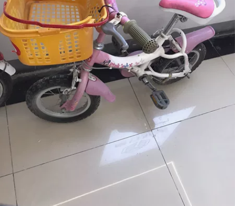 孩子大了,卖童车,3到5岁迪士尼牌的一个,...