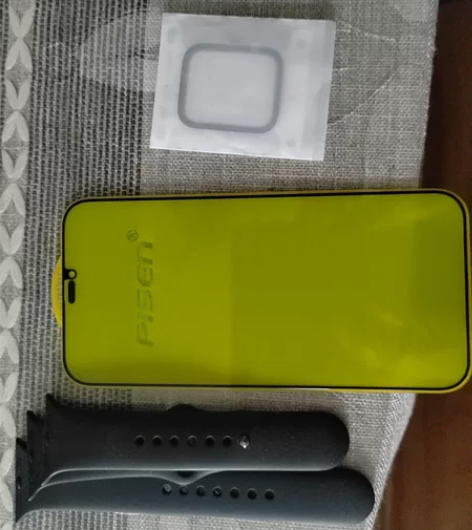 1张全新12pro Max 手机膜  44...