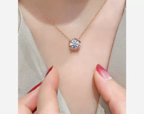 单砖转动项链皇冠锁骨链人工钻石皓石女银色砖...