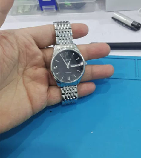 正规罗西尼男士手表,京东358特价买的!手...