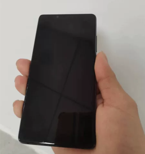 小米8se，6+64G，电池充不进去电，估...