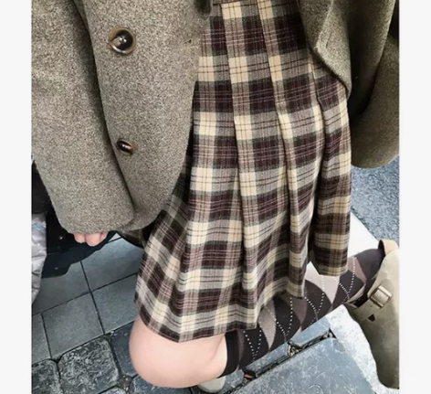 少女的店 格子百褶裙春秋季咖灰色a字日韩温...