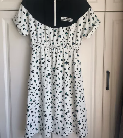 实体店入手的爱居兔时尚运动风女裙~ 现低价...