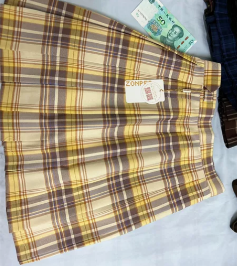 中牌山吹全新带吊牌中裙M 有领花 因本人会...