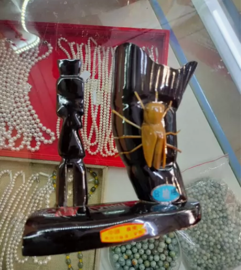 八十年代角雕玉雕 感兴趣的话点“我想要”和...