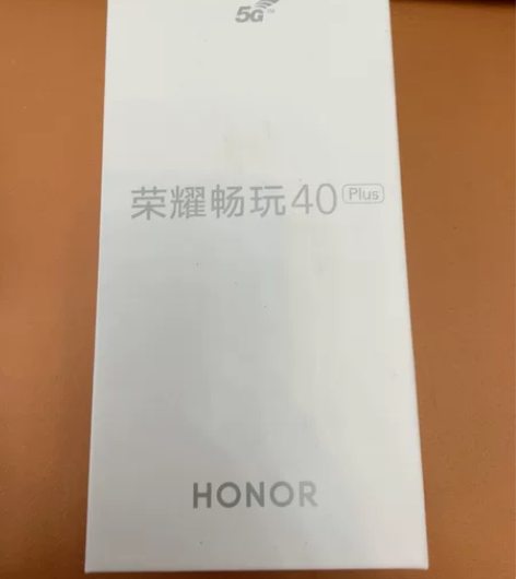 荣耀畅玩40plus 8G256G 黑 9...