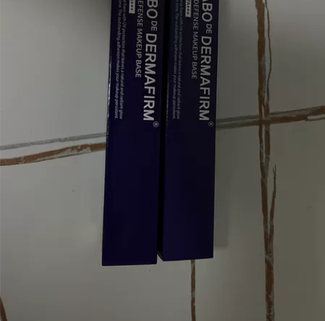 德妃紫苏隔离2支 可以分开出，有效期到25...