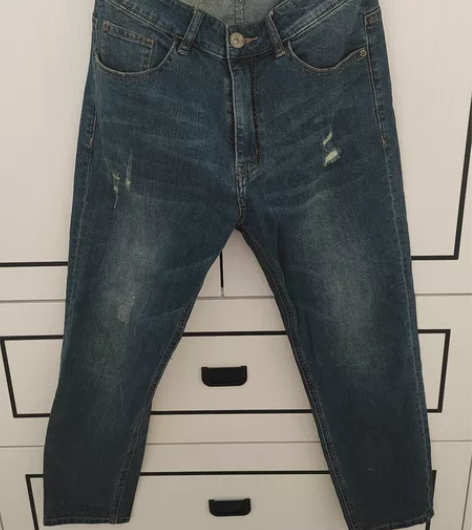 男士牛仔裤！尺码XL 二尺九 九成新！质量...