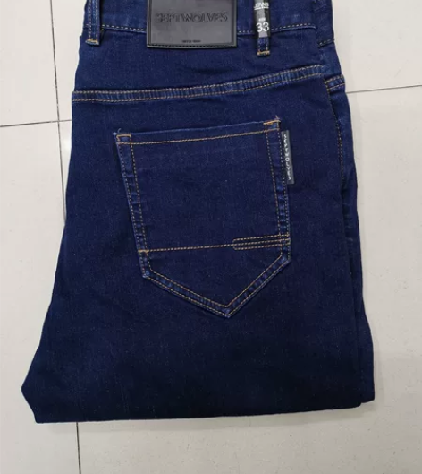 七匹狼正品牛仔裤,深蓝色33码,喜欢的可以...