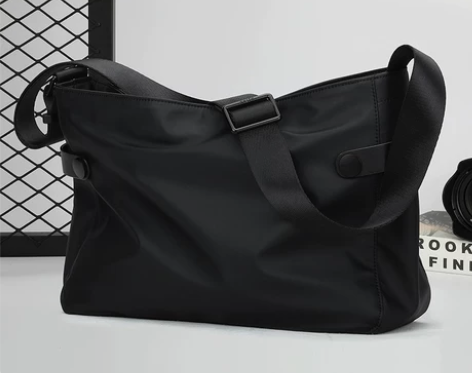 单肩包 男包单肩包小挂包简约包斜跨小背包韩...