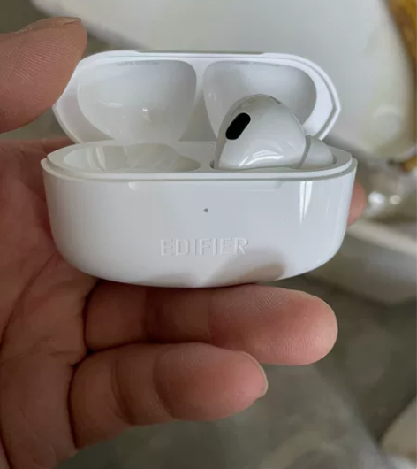 漫步者lollipodspro，全新充电仓...