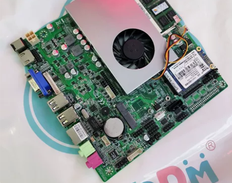 ITX主板尺寸17*17cm，i5-334...