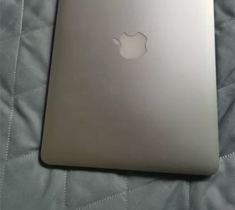 苹果笔记本MacbookPro15款   ...
