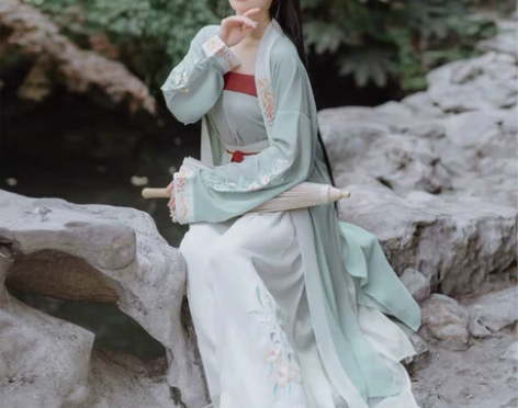 茗月萱原创汉服女宋制四件套全新 衬裙腰部松...