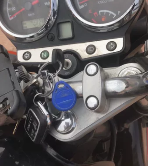 Suzuki/铃木3fEN125摩托车,手...