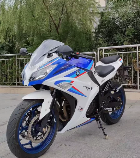 小忍者250机车摩托，21年宗申小忍者，国...