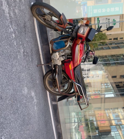 家里闲置125豪爵男士摩托车，动力杠杠的。...