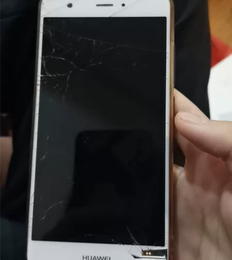 华为nova 应该是16年年末 当时跟着代...