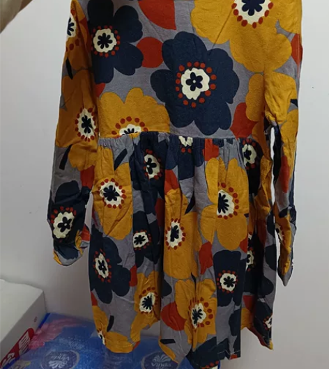 女童纯棉田园风，长款上衣裙，适合春秋季冬，...