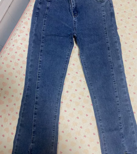 高腰开叉微喇裤 59出 显腿长 颜色正 仅...