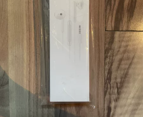 【出】Honor 半入耳式耳机 3.5mm...