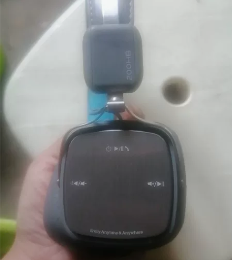 睿量REMAX200HB无线蓝牙重低音耳机...