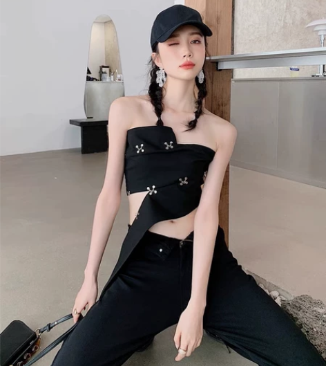 旋转钉扣可拆背心女夏设计感小众外穿修身短款...