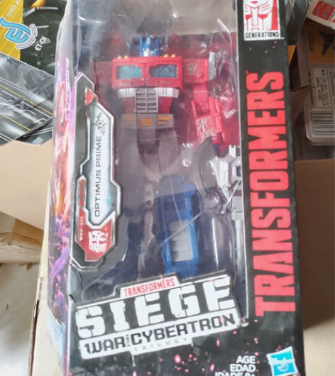 围城擎天柱 3C行货 全新没拆 胸口中奖，...