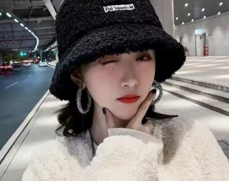 新款羊羔绒渔夫帽圆脸显瘦网红时尚新款帽子女...