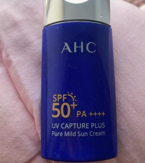 AHC防晒 感兴趣的话点“我想要”和我私聊...