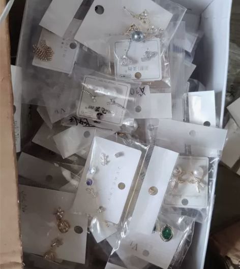 【闲置】耳钉，耳环，全新包邮！婉玲家居多9...