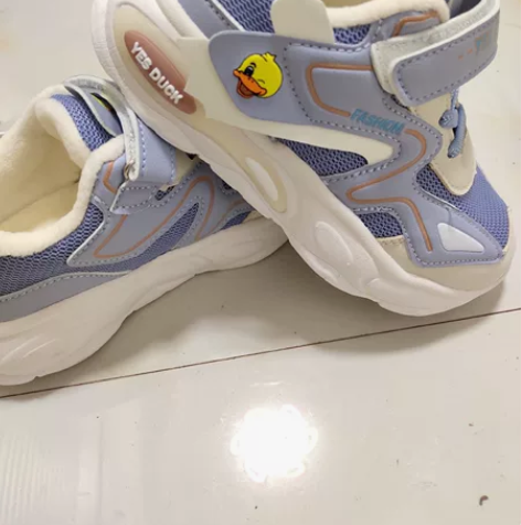 儿童二棉鞋，里面绒很细腻又厚，31码/内长...