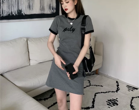 灰色纯棉短袖体恤连衣裙女夏收腰显瘦运动风包...