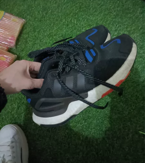 阿迪三叶草运动鞋4码内长22.5cm 鞋带...