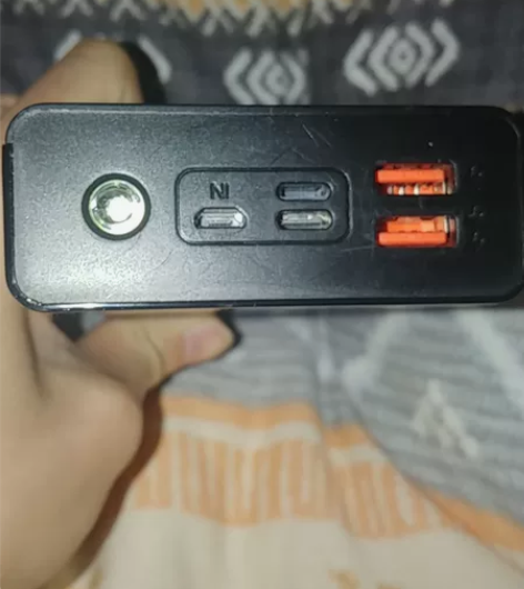 南极人倍特源凸格充电宝,50000毫安,因...