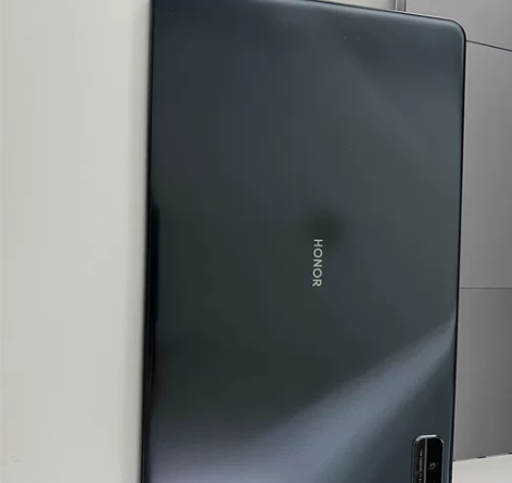 荣耀平板V6,原装未维修过。6+128 感...