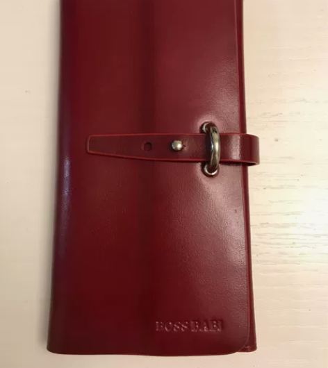 全新BOSS BABI女士长款钱包，酒红色...