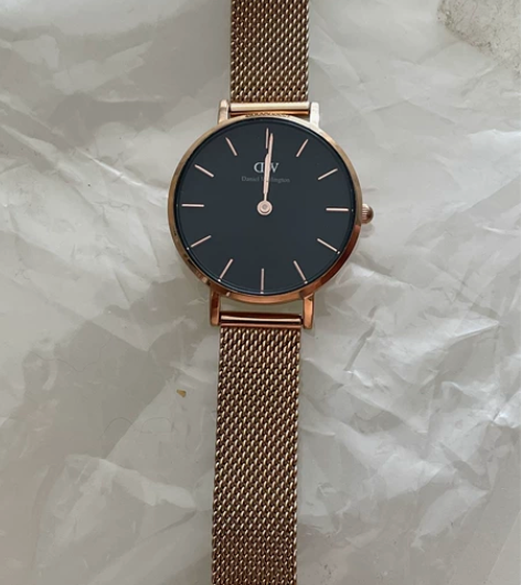 DW手表，韩国人肉代购买入，无购物小票，实...