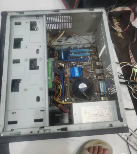 低价处理几台电脑主机华硕g41主板，双核e...