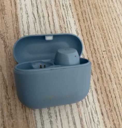 漫步者 耳机仓 右耳 感兴趣的话点“我想要...