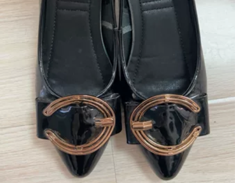 黑色单鞋女韩版四季鞋漆皮尖头平底鞋浅口软底...