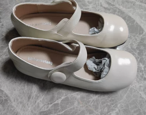 娃娃鞋 玛丽珍鞋白色 37 就没咋穿，太可...