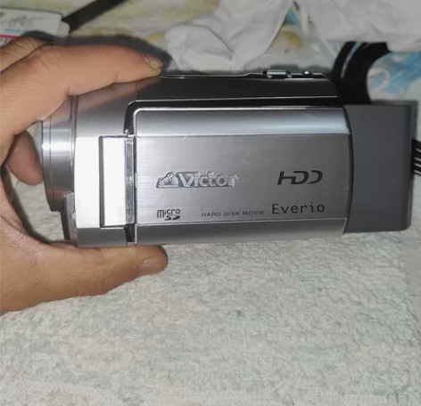 Victor   GZ..MG530   ...