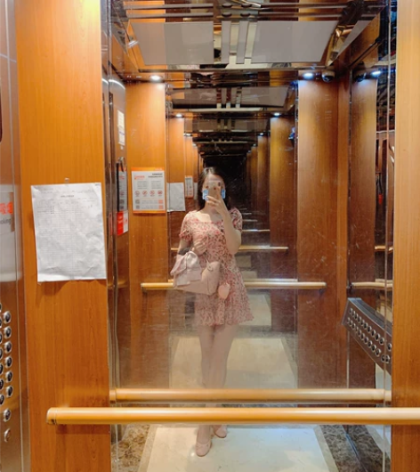 空姐闲置 韩国代购正品连衣裙 洒落人间的花...