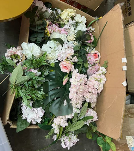 婚庆花艺清闲置 有散花有成品散花颜色为绿叶...