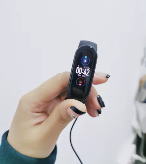 小米手环5nfc版，全新未使用过，有外盒，...