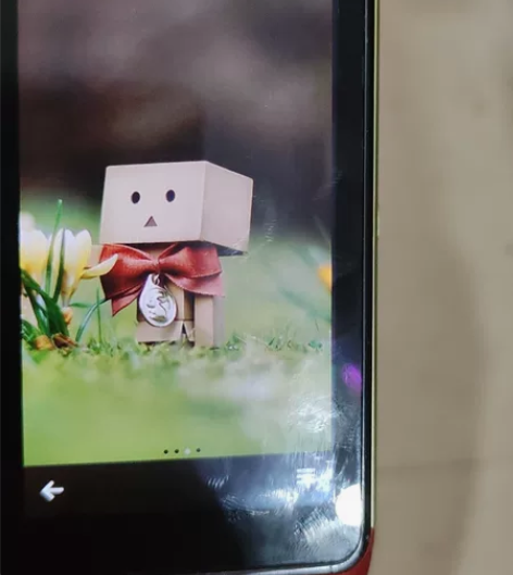 诺基亚N8  配件处理，显示触摸都正常。其...