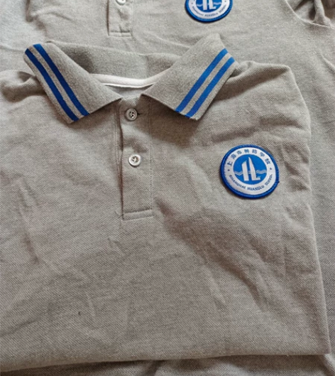 转南汇黄路小学校服，夏装冬装都有，因为只读...